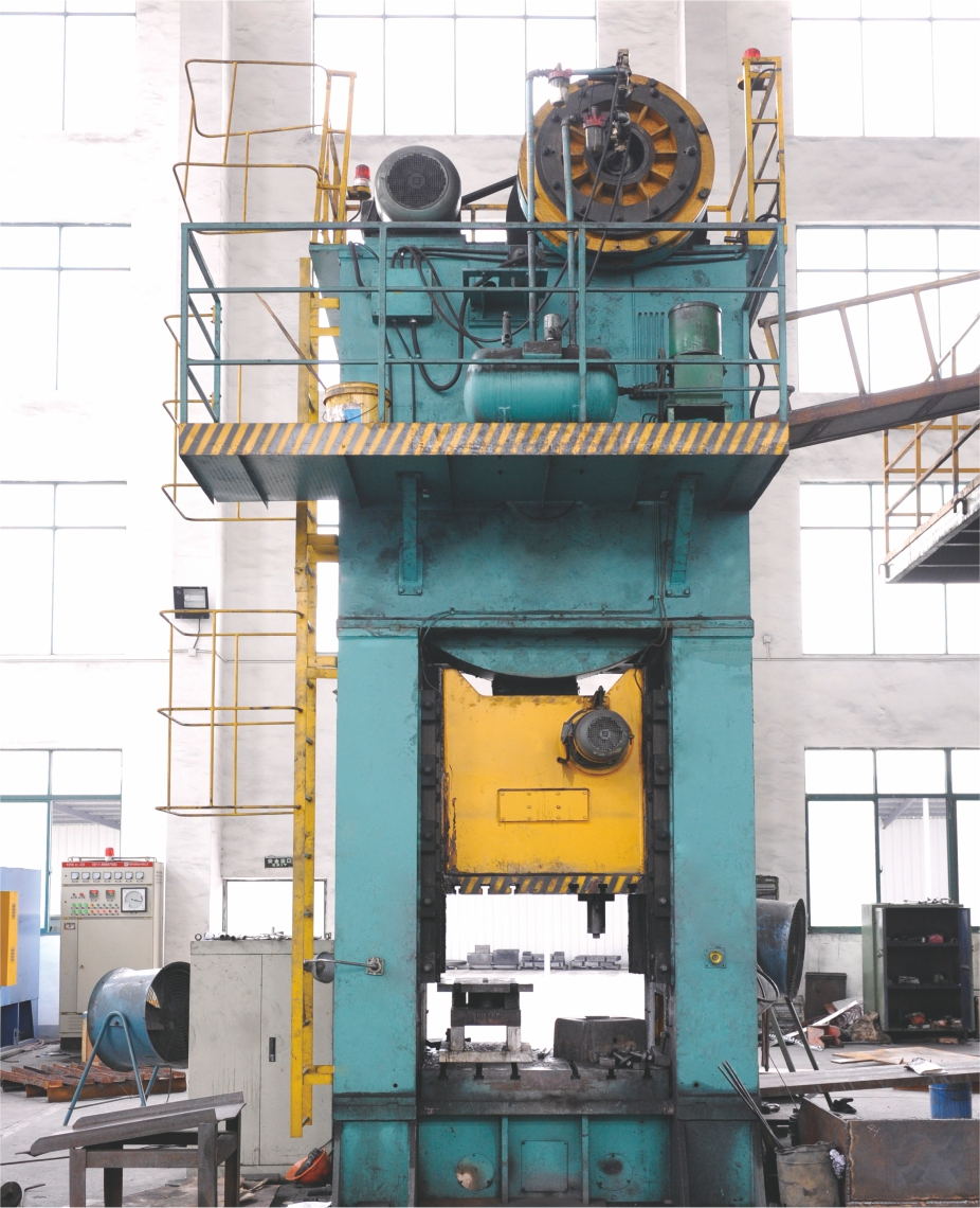 400噸壓力機